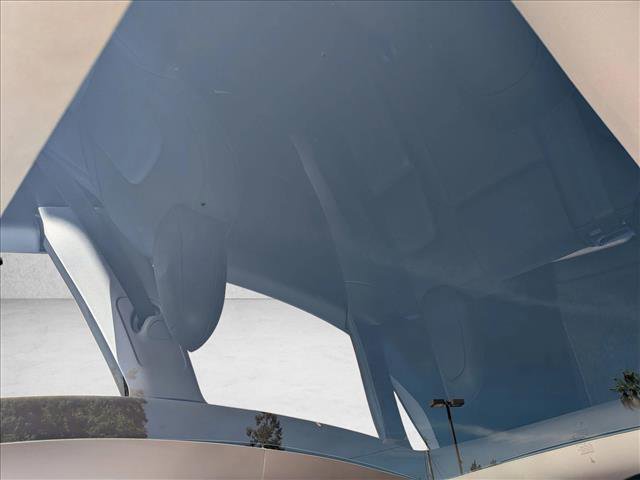 Used 2020 Tesla Model Y Long Range image 15