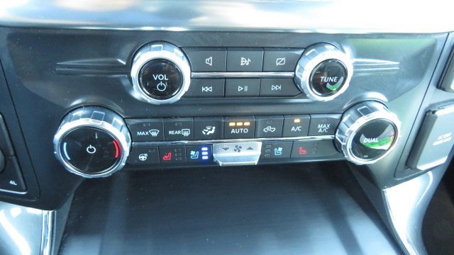 Certified 2022 Ford F150 Lariat w/ Equipment Group 502A High image 19