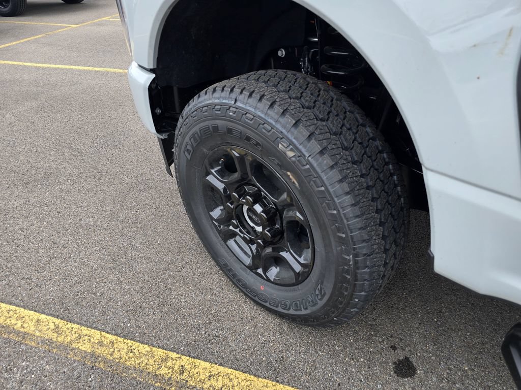 New 2026 Ford F350 XL w/ STX Appearance Package AWD/4WD image 9