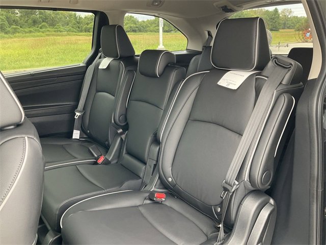 New 2026 Honda Odyssey Touring image 31