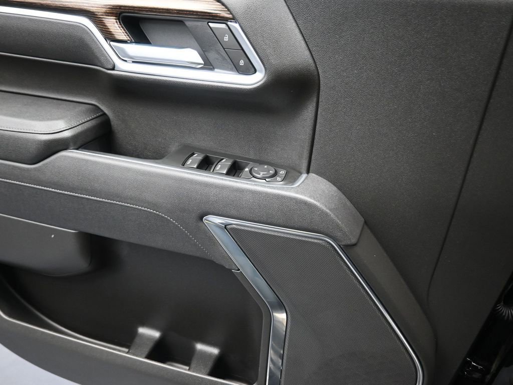 Used 2026 GMC Sierra 1500 Elevation w/ Elevation Select Package image 11