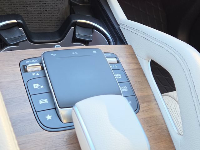 Used 2023 Mercedes-Benz GLE 350 4MATIC image 17