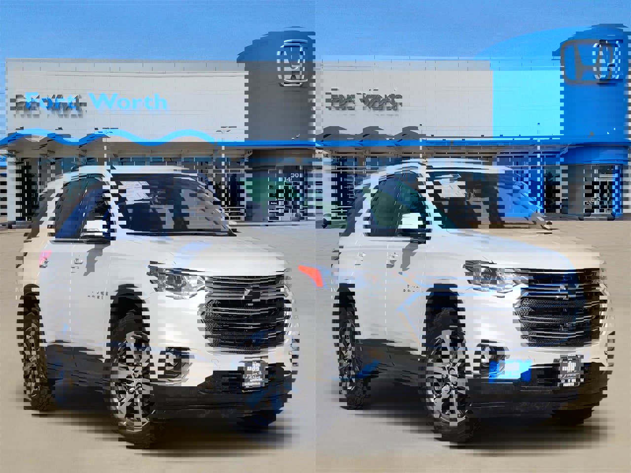 Used 2018 Chevrolet Traverse LT