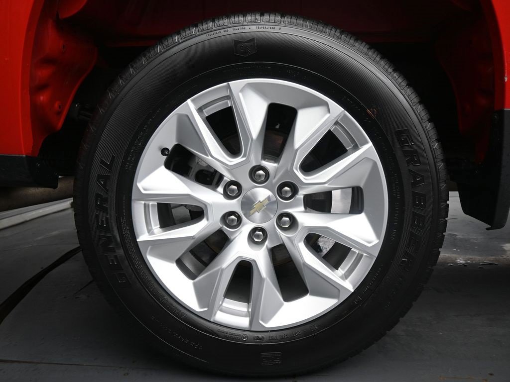 Used 2020 Chevrolet Silverado 1500 Custom w/ Custom Value Package image 10