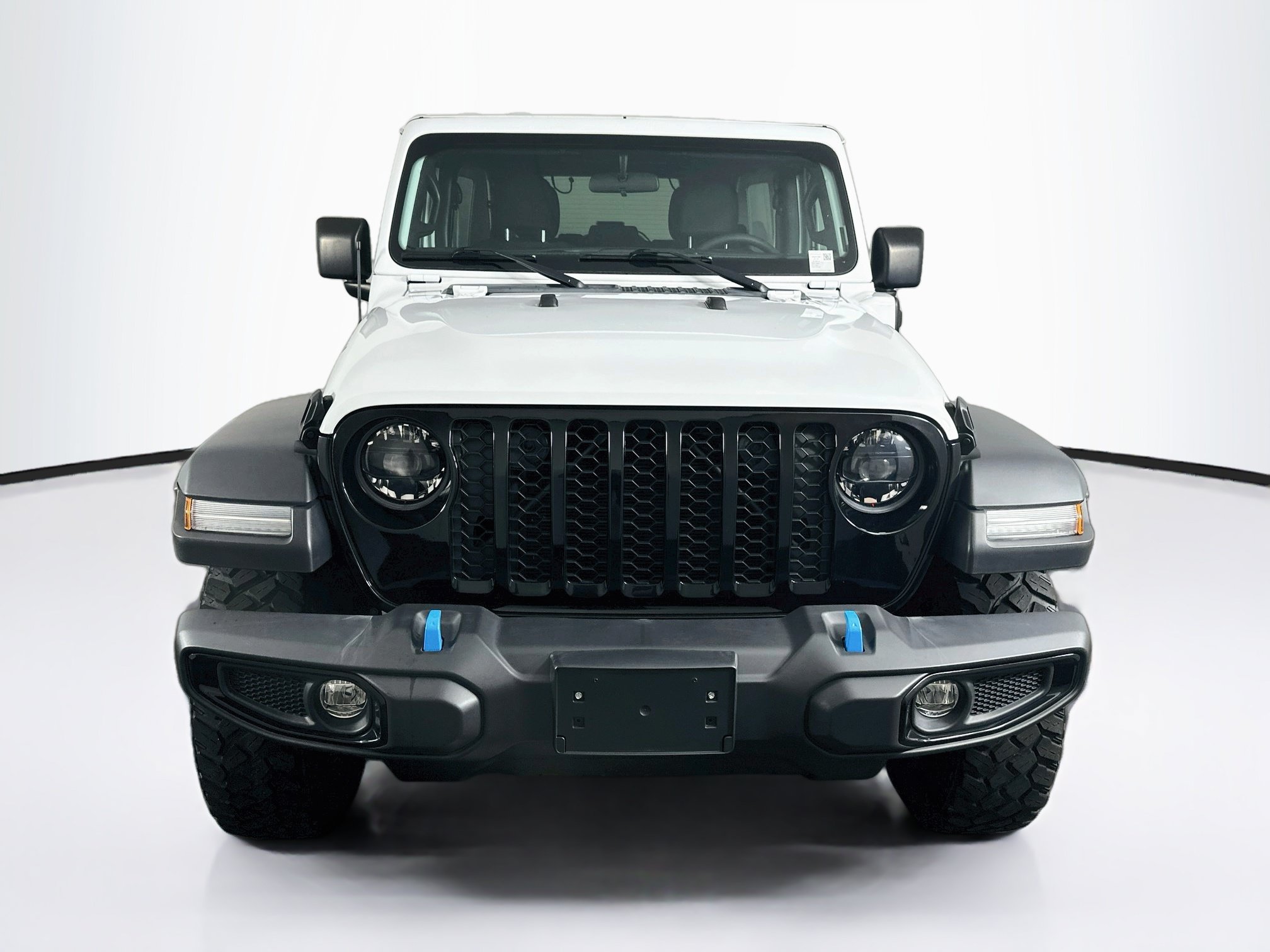 Used 2023 Jeep Wrangler Unlimited w/ Cold Weather Group AWD/4WD image 2