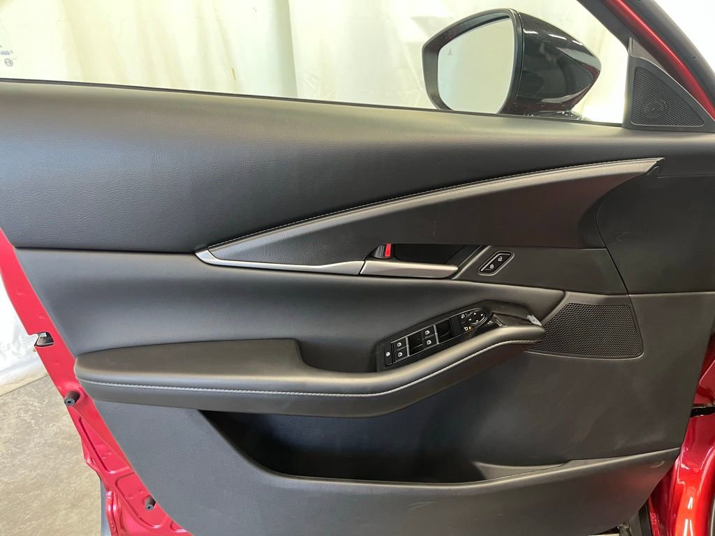 New 2025 MAZDA CX-30 AWD 2.5 S w/ Select Sport Pkg image 9