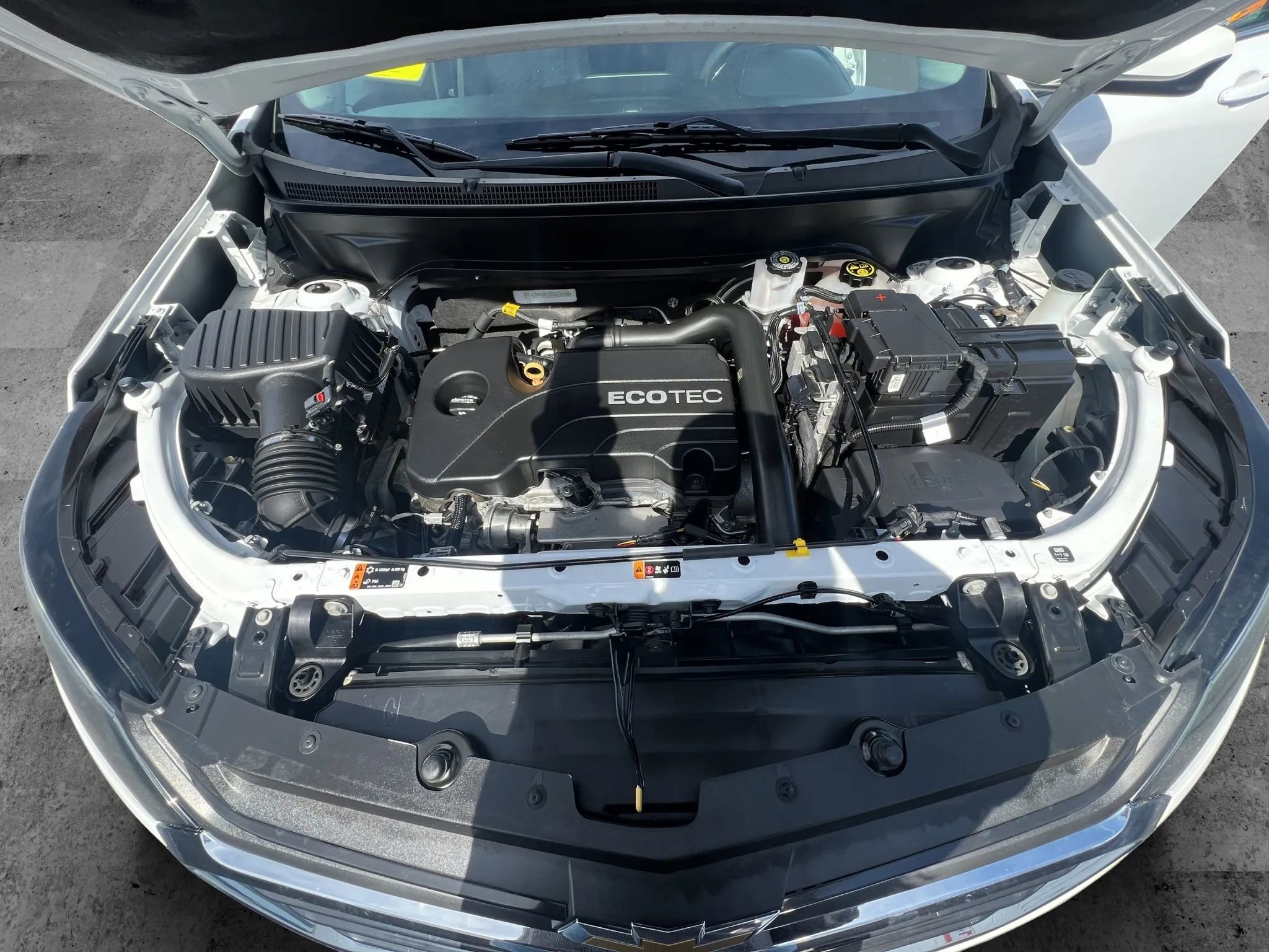 Used 2020 Chevrolet Equinox LT image 23