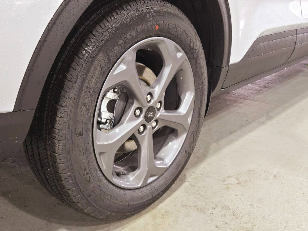 New 2025 Ford Escape ST-Line w/ Tech Pack #1 image 12