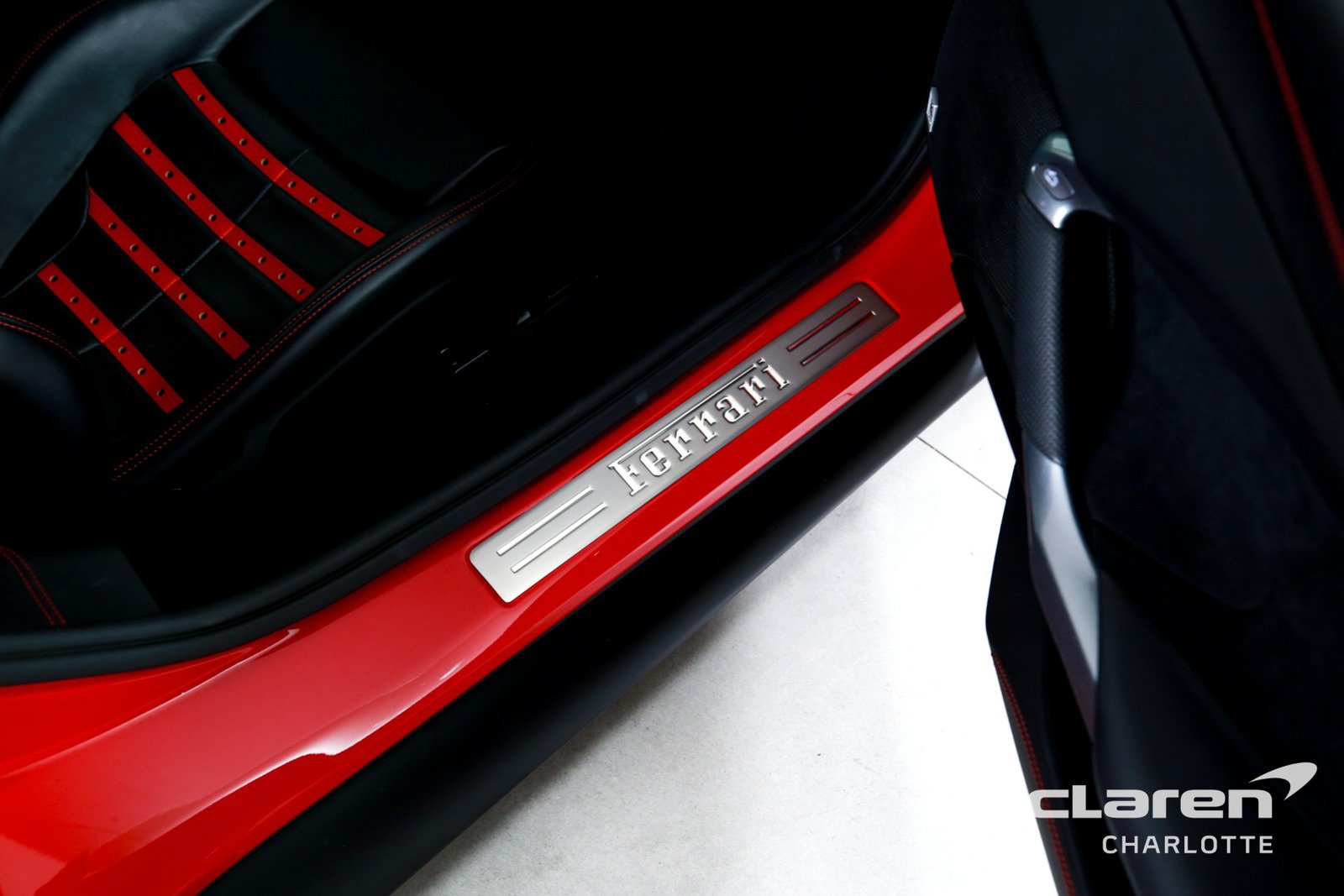 Used 2023 Ferrari 296 GTB RWD image 22