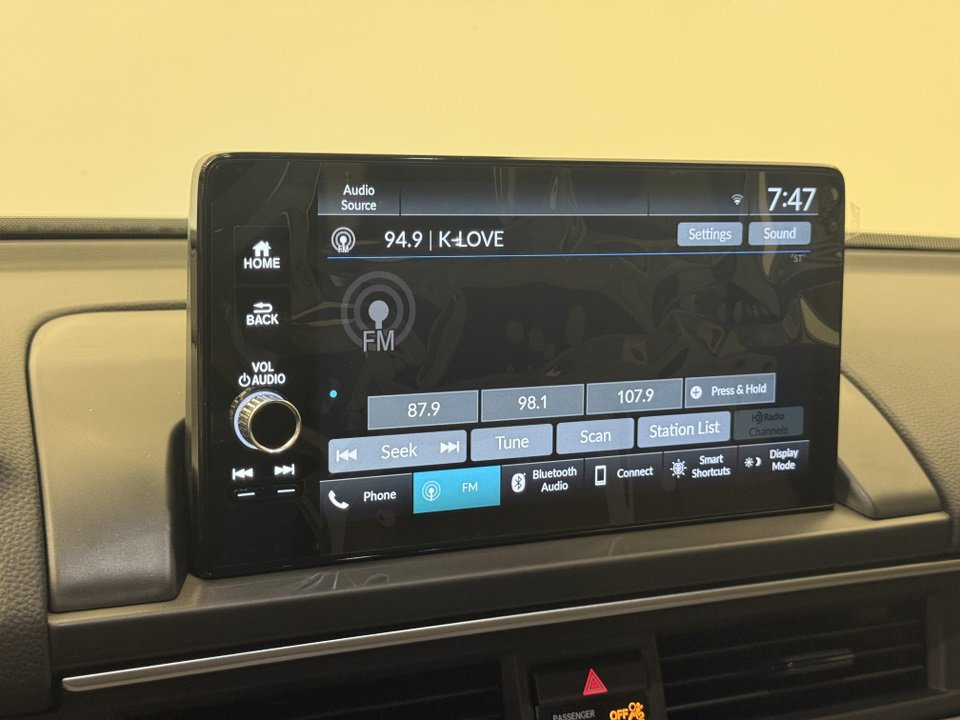 New 2025 Honda Pilot EX-L image 17