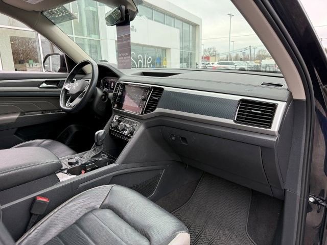 Used 2022 Volkswagen Atlas SEL Premium image 22