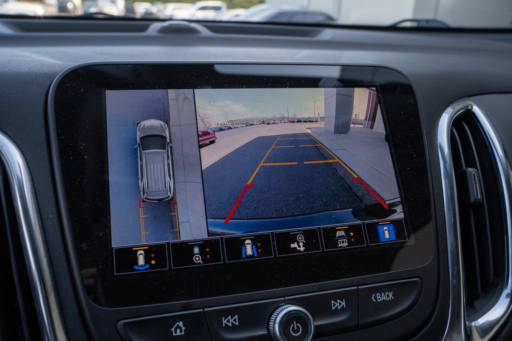 Used 2024 Chevrolet Equinox LT image 14