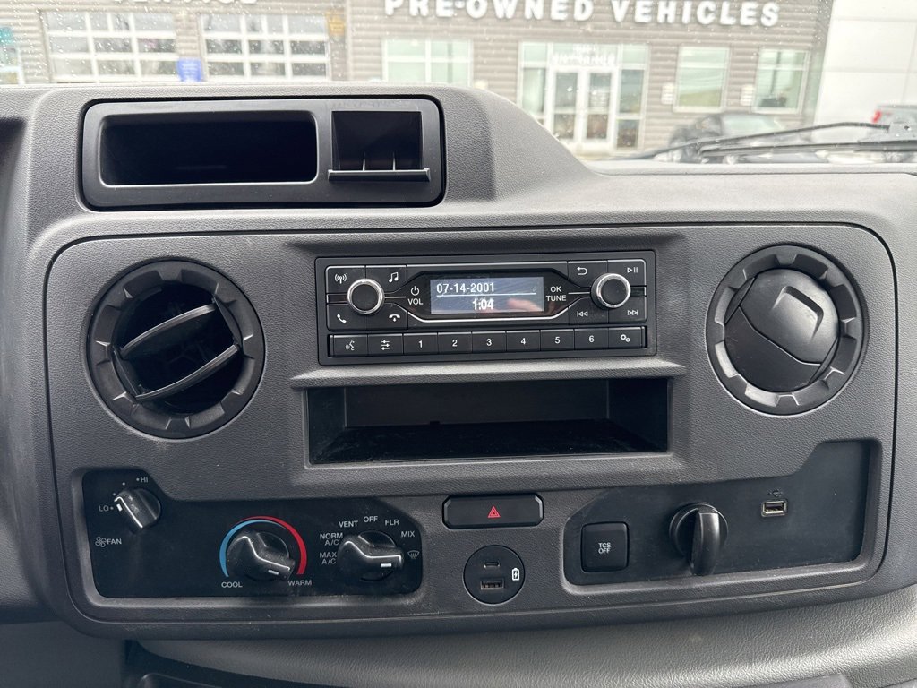 Used 2021 Ford E-350 and Econoline 350 Super Duty w/ Power Windows & Locks Group image 21