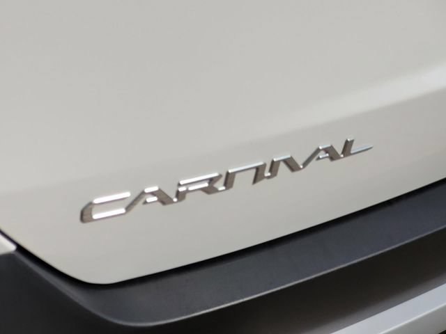 New 2027 Kia Carnival FWD image 6