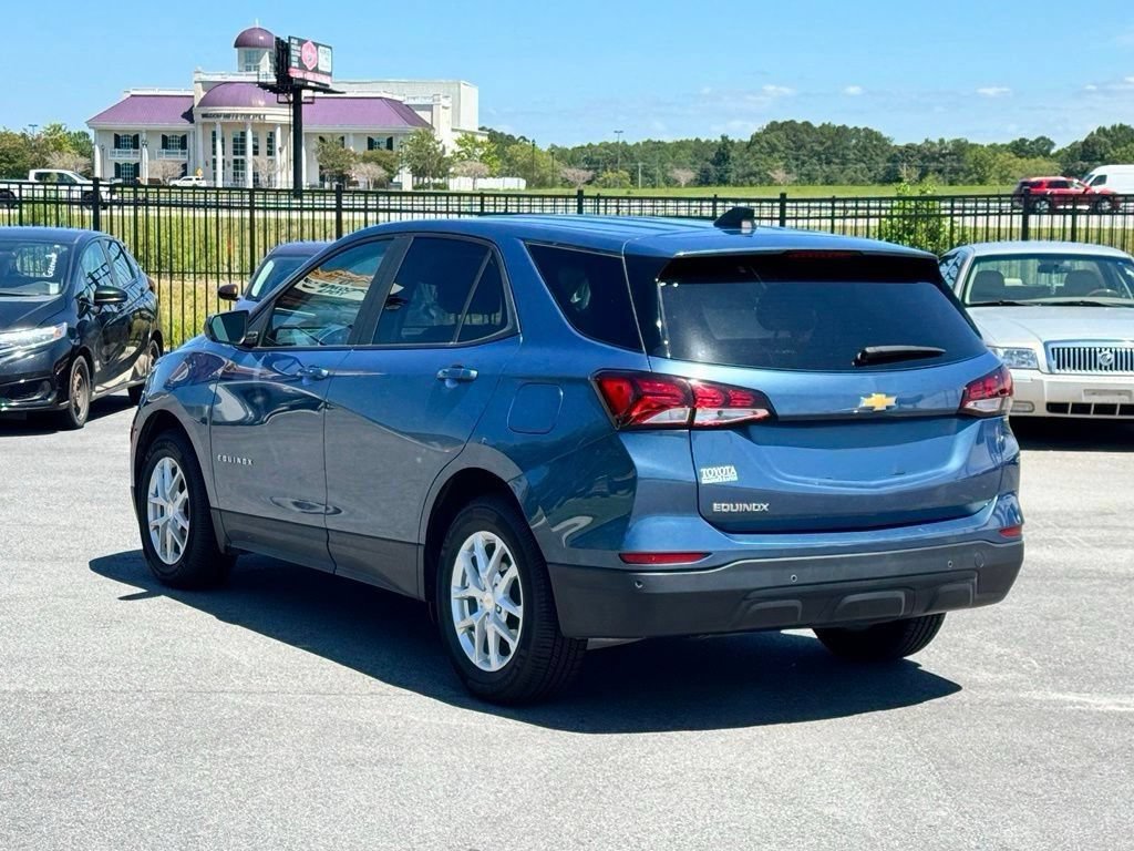 Used 2024 Chevrolet Equinox LS FWD image 7