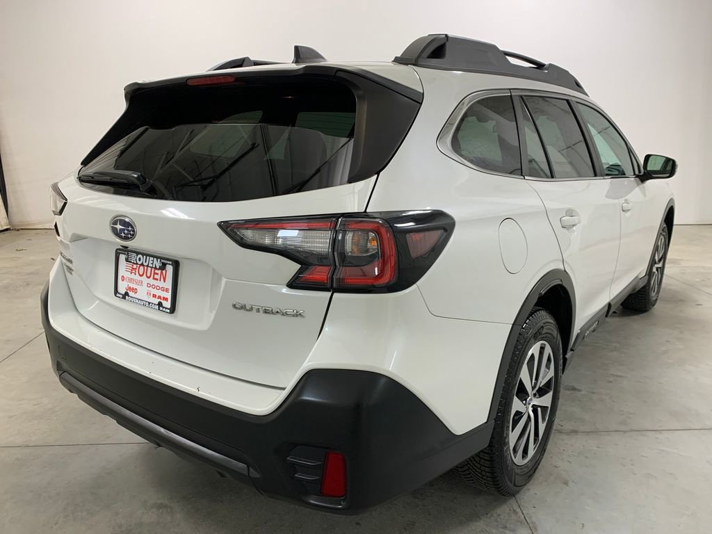 Used 2022 Subaru Outback Premium AWD/4WD image 9