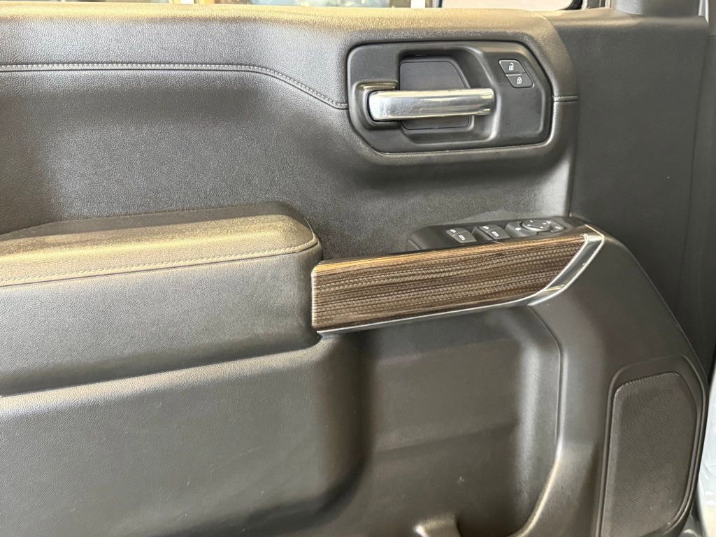 Used 2019 Chevrolet Silverado 1500 LT w/ Convenience Package image 17