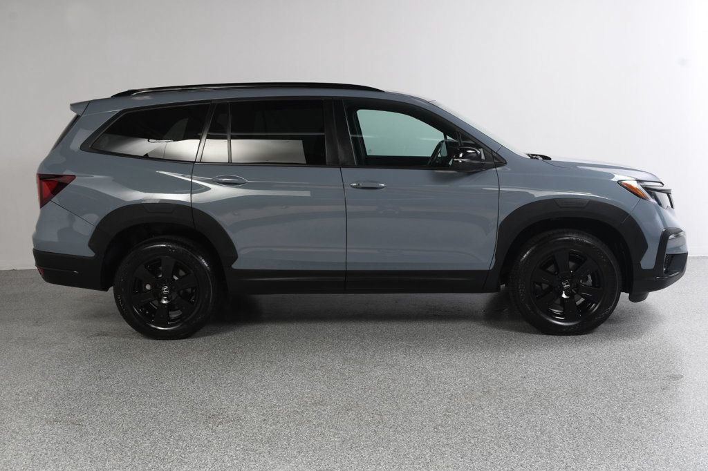 Used 2022 Honda Pilot TrailSport image 4