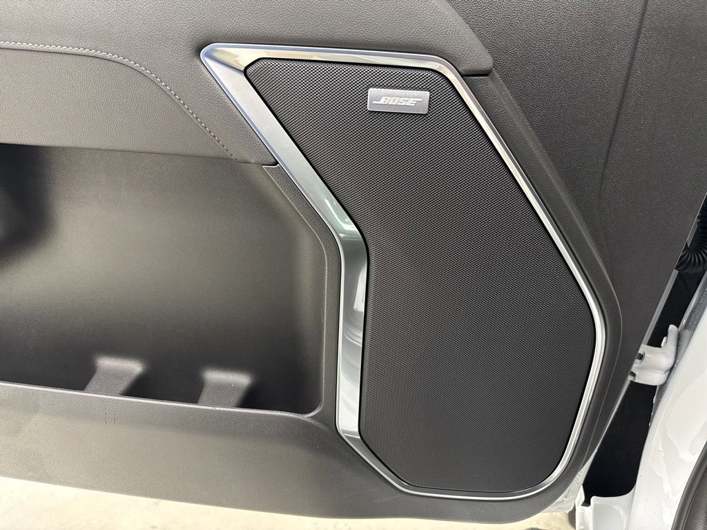 New 2026 GMC Sierra 1500 SLT w/ SLT Premium Package image 17