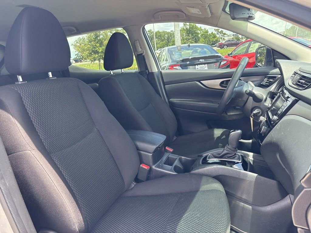 Used 2020 Nissan Rogue Sport S FWD image 23