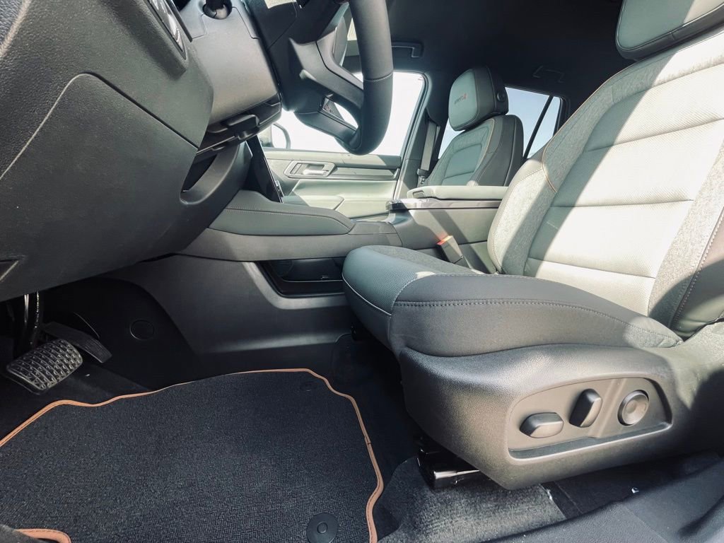 New 2026 GMC Terrain AT4 w/ Technology Package II image 20