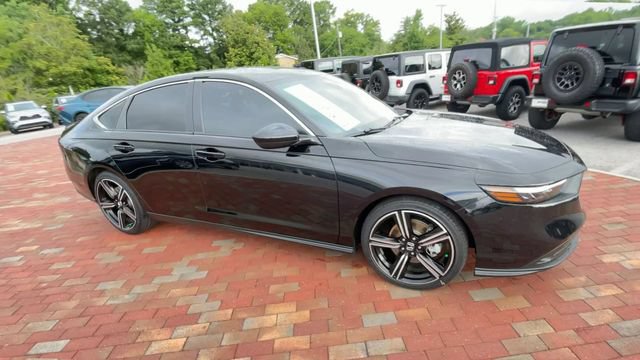 Certified 2023 Honda Accord Sport image 3