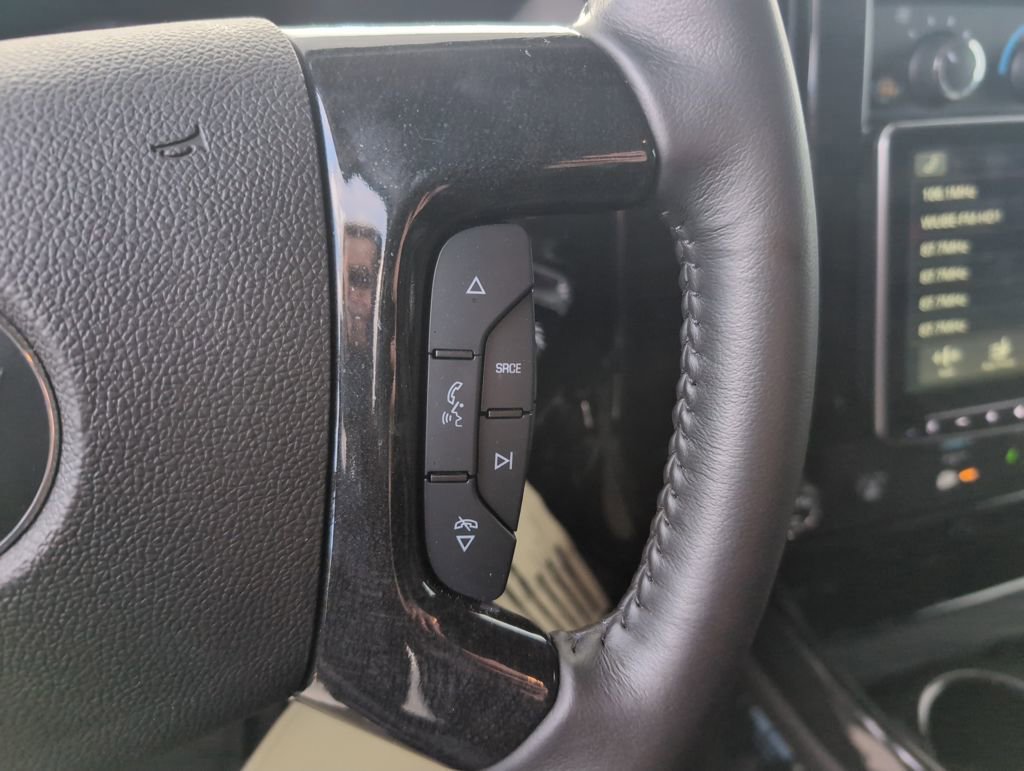 Used 2024 Chevrolet Express 2500 Extended image 19