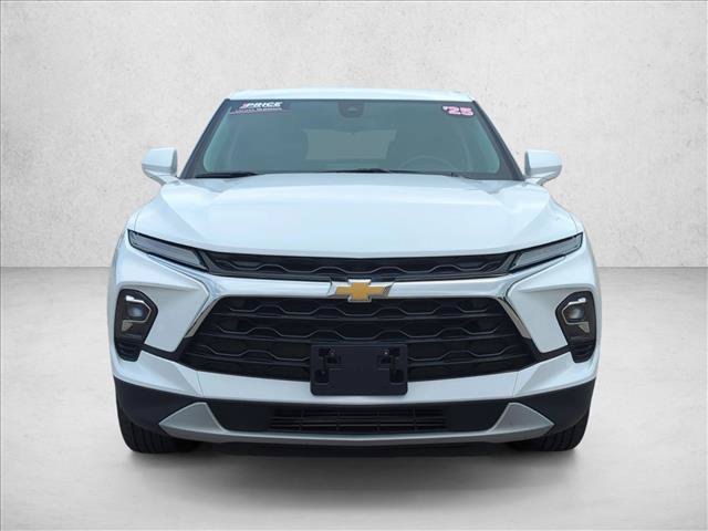 Used 2025 Chevrolet Blazer LT FWD video 2
