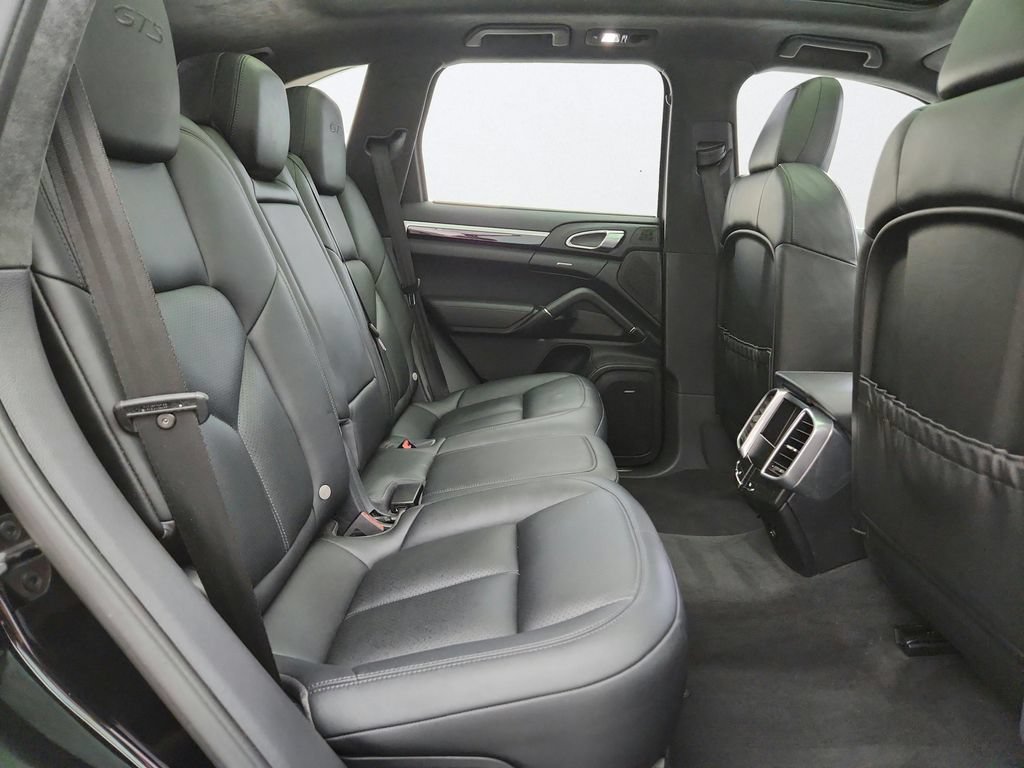 Used 2016 Porsche Cayenne GTS AWD/4WD image 29