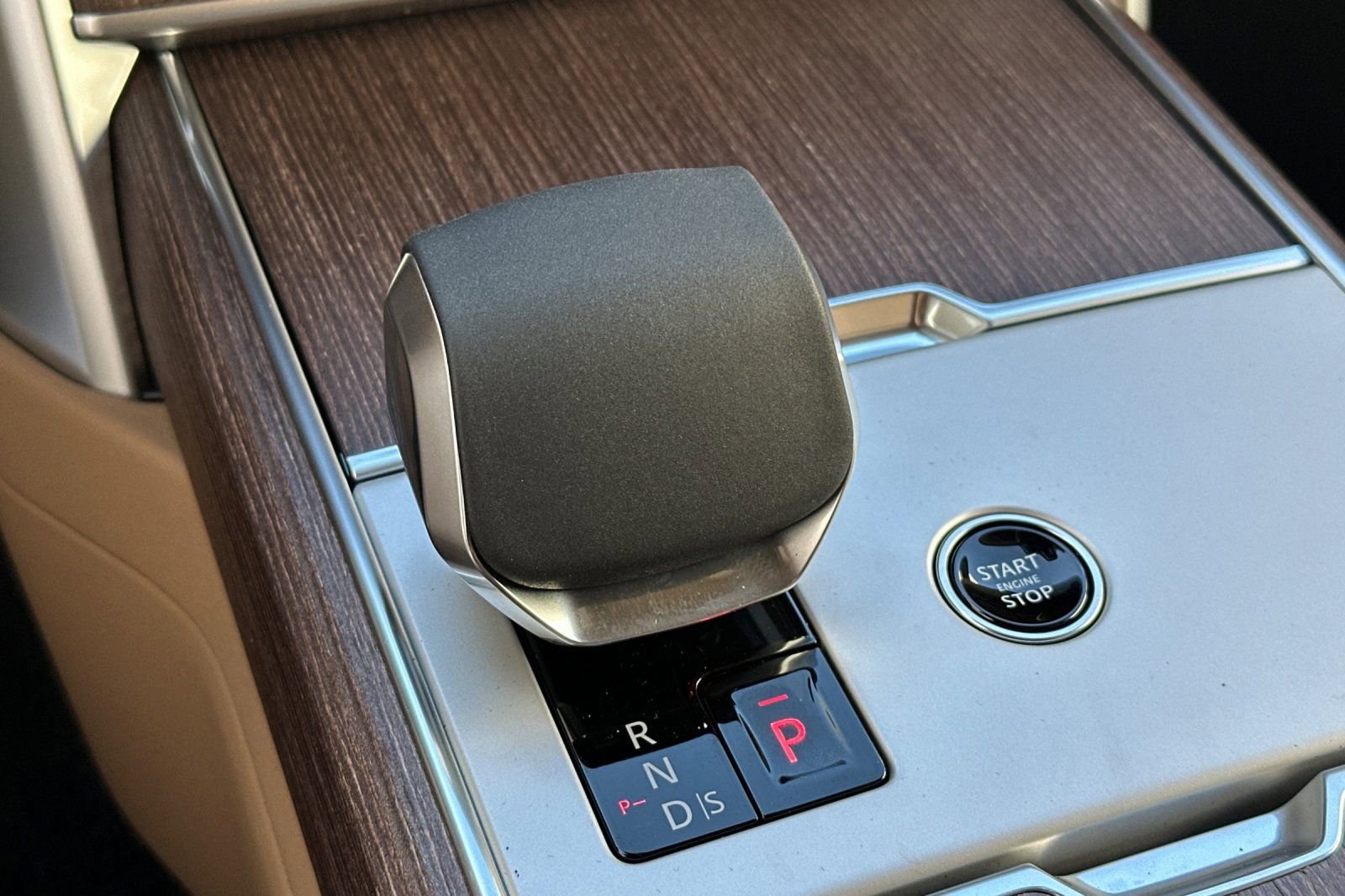 New 2026 Land Rover Range Rover SE AWD/4WD image 21