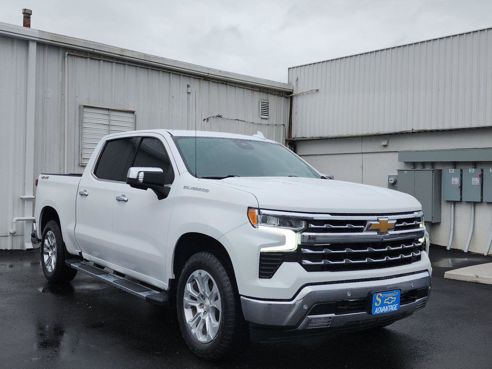 Used 2023 Chevrolet Silverado 1500 LTZ AWD/4WD image 7