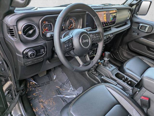 Certified 2025 Jeep Gladiator Sport image 8