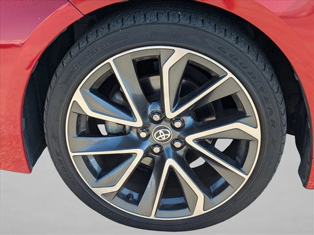 Used 2021 Toyota Corolla XSE image 10
