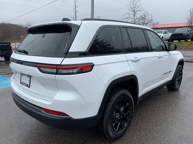 New 2026 Jeep Grand Cherokee Altitude AWD/4WD image 7