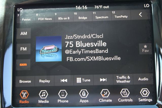 Used 2019 Jeep Cherokee Limited FWD image 23
