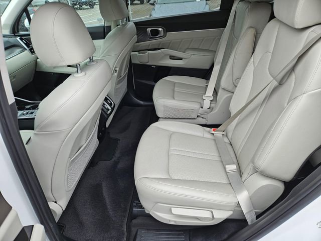 Used 2022 Kia Sorento SX Prestige image 27