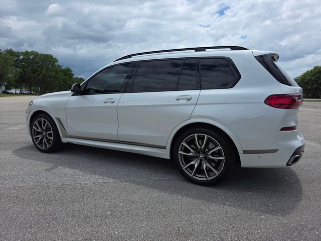 Used 2021 BMW X7 M50i image 5