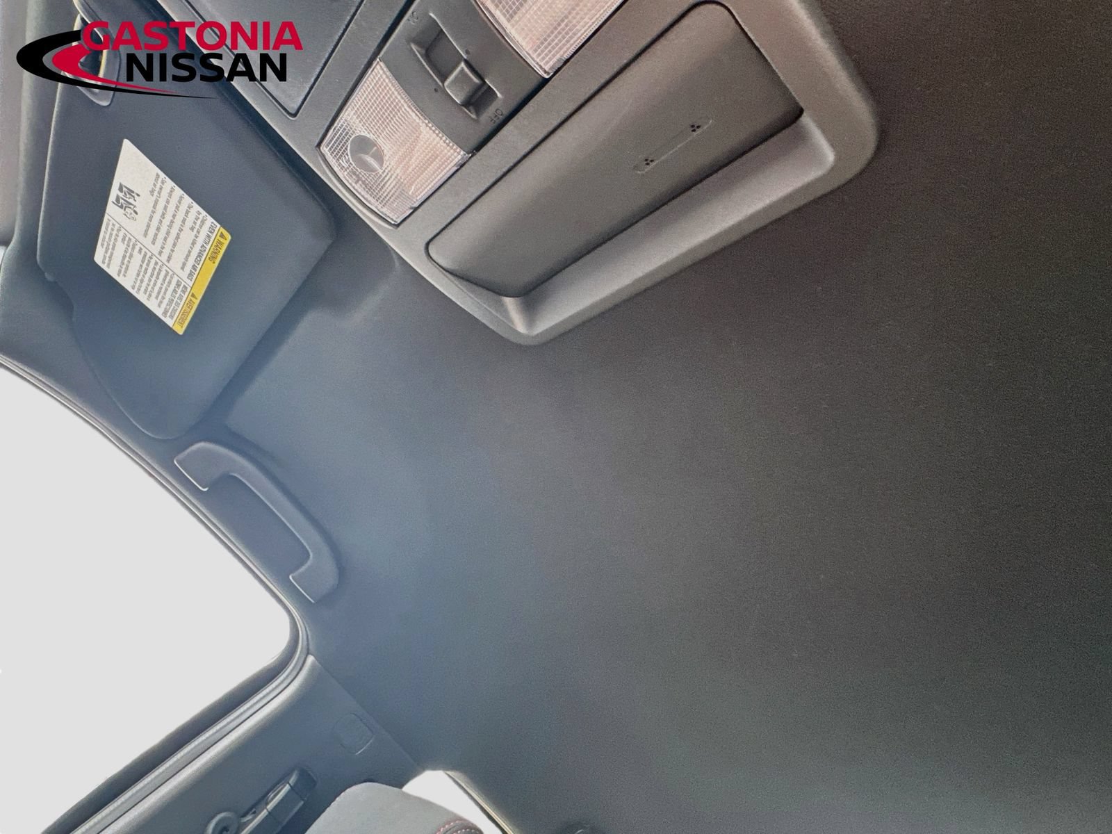 Used 2025 Nissan Frontier Pro-X RWD image 27