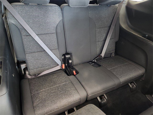 Certified 2025 Chevrolet Traverse LT w/ Sun and Wheel Package image 18