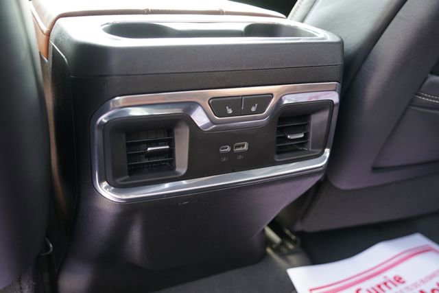 Used 2024 GMC Sierra 3500 Denali Ultimate image 9