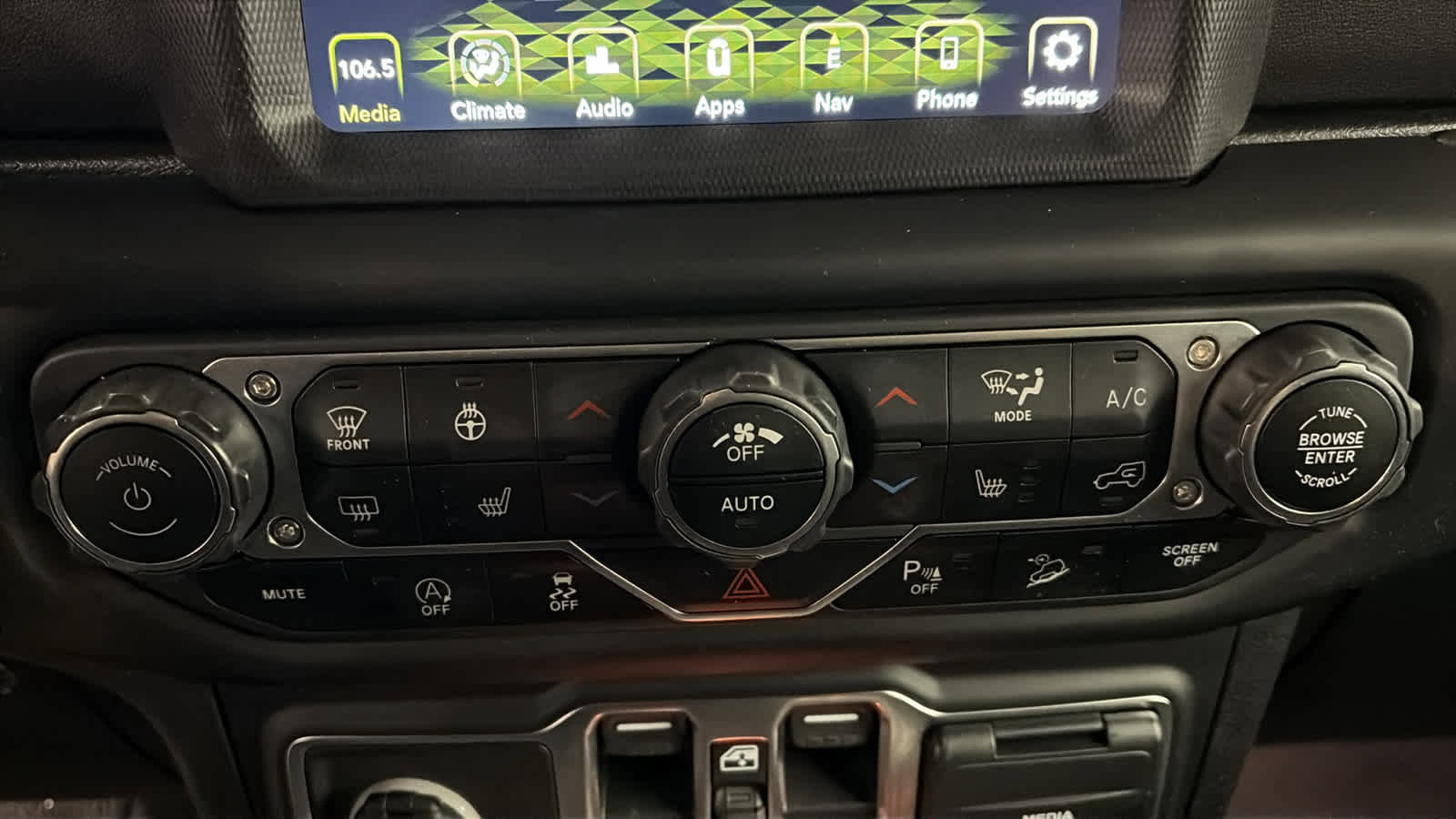 Used 2021 Jeep Wrangler Unlimited Sahara image 17