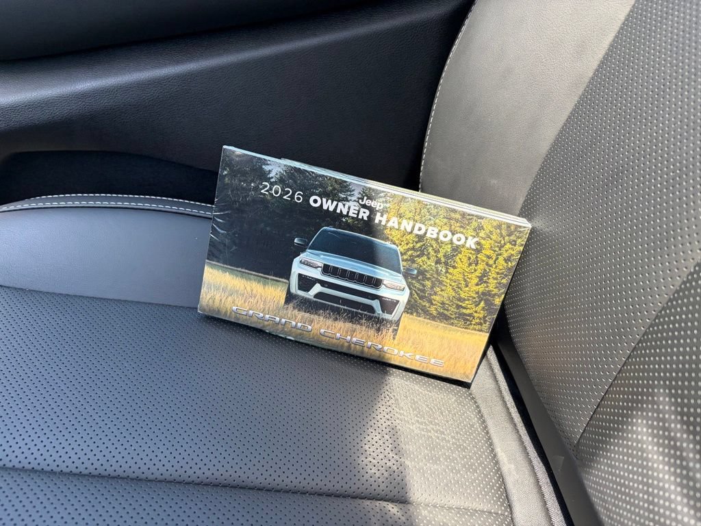 New 2026 Jeep Grand Cherokee L Limited AWD/4WD image 47