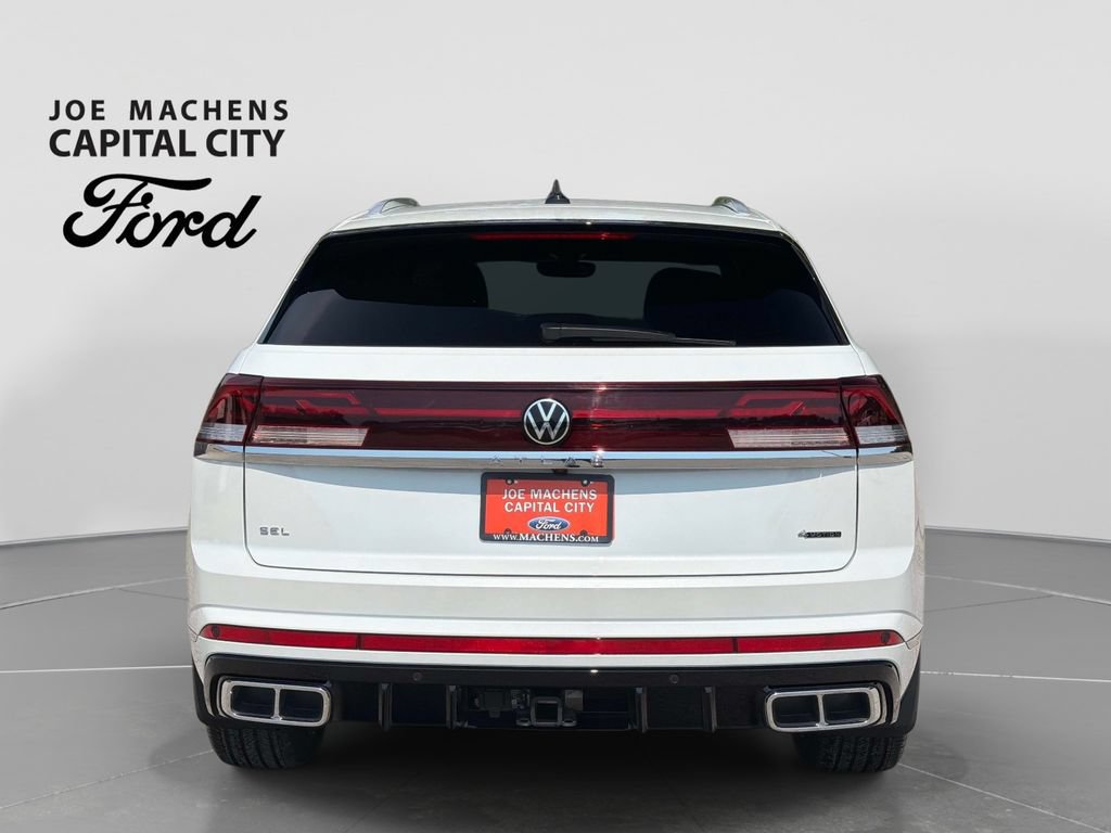 Used 2026 Volkswagen Atlas Cross Sport SEL Premium R-Line AWD/4WD image 6