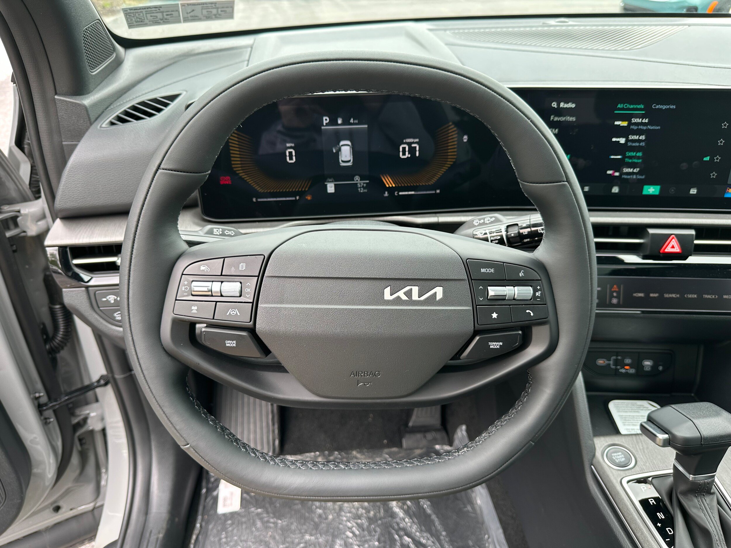 New 2026 Kia Sportage X-Line w/ X-Line Premium Package AWD/4WD image 39