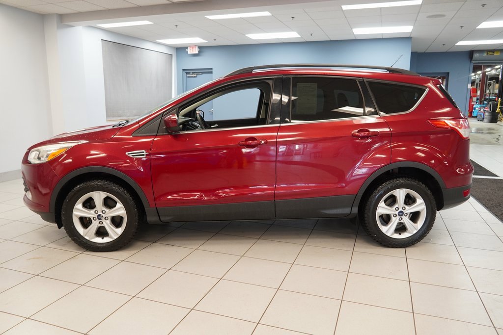 Used 2014 Ford Escape SE w/ Equipment Group 201A image 2