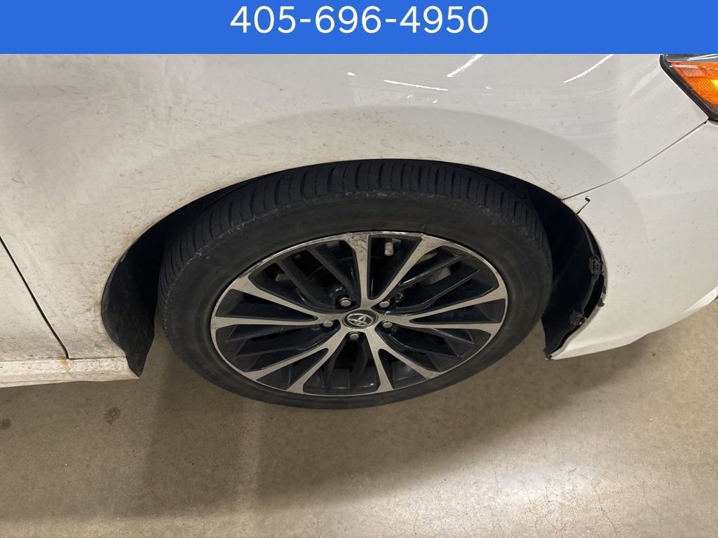 Used 2020 Toyota Camry SE image 22