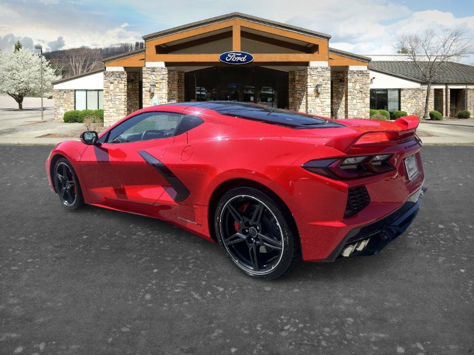 Used 2021 Chevrolet Corvette Stingray Coupe w/ Z51 Performance Package RWD image 6