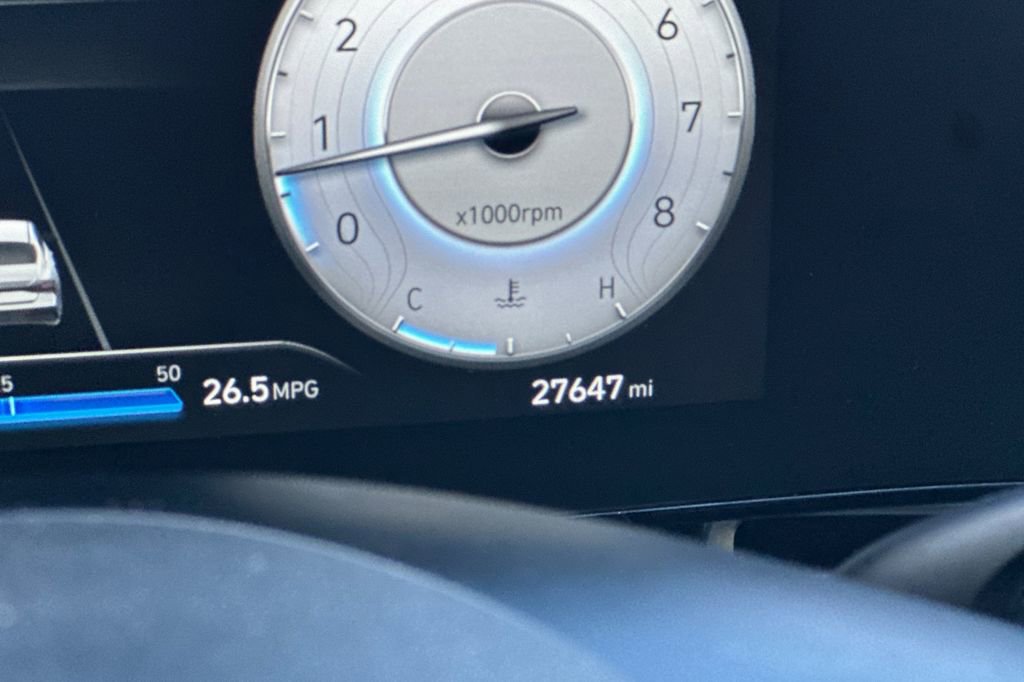 Used 2024 Hyundai Elantra SEL w/ Convenience Package image 26