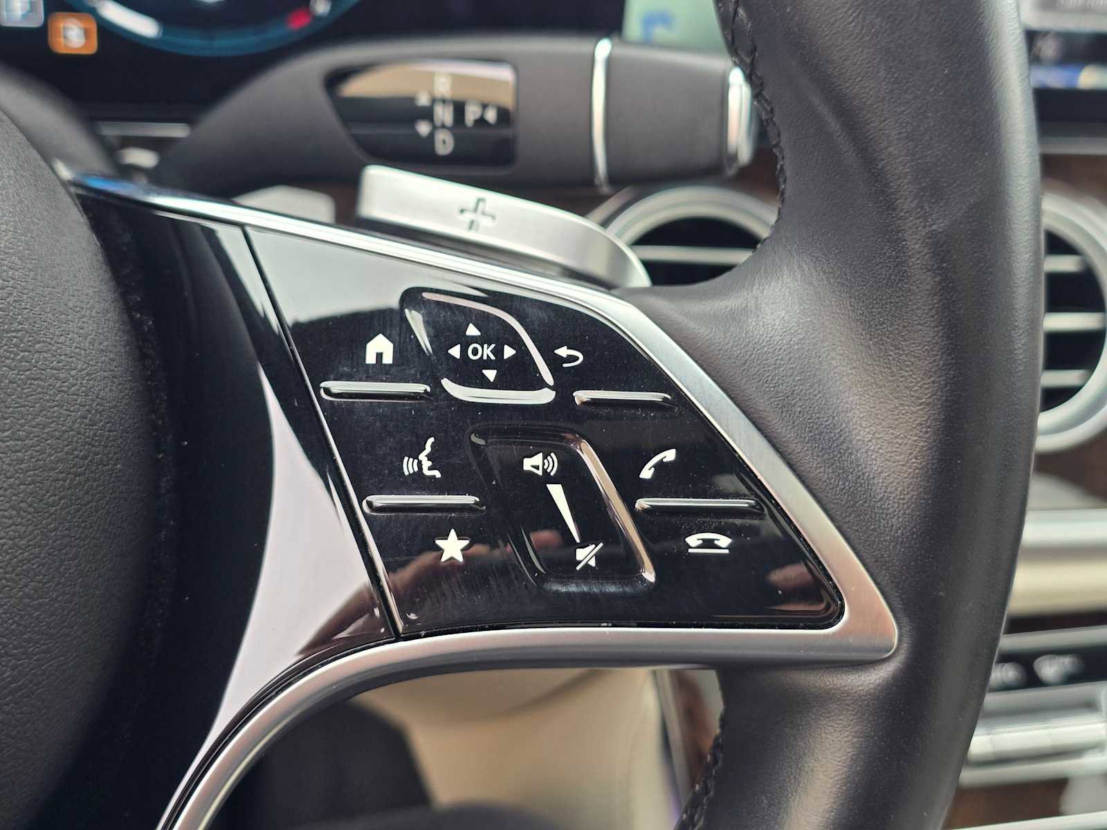 Used 2022 Mercedes-Benz E 350 Sedan image 35