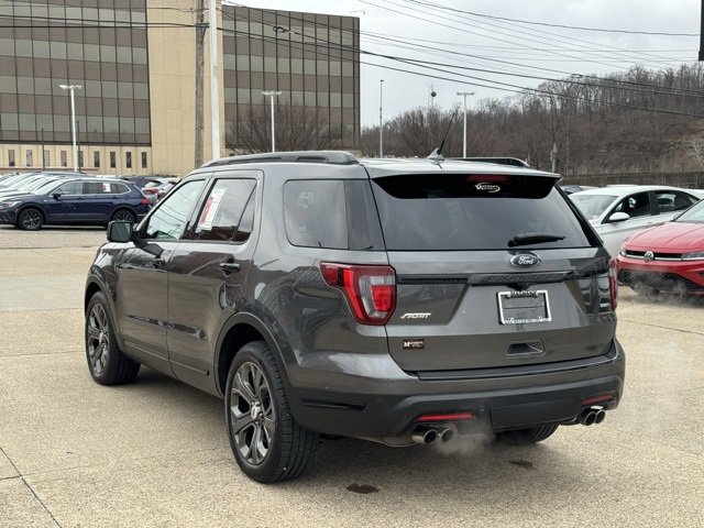 Used 2018 Ford Explorer Sport w/ Equipment Group 401A image 3